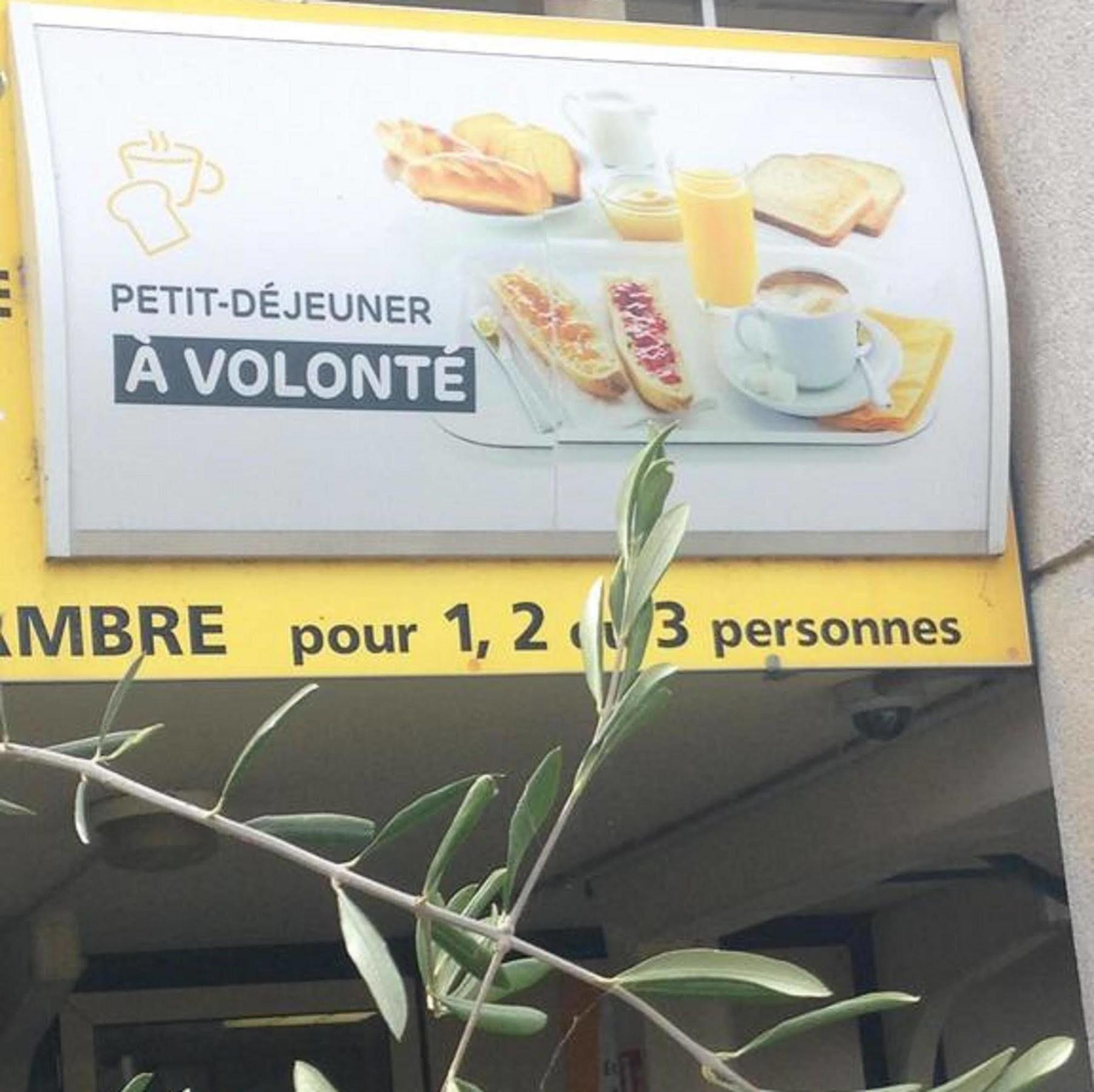Premiere Classe Salon De Provence Buitenkant foto